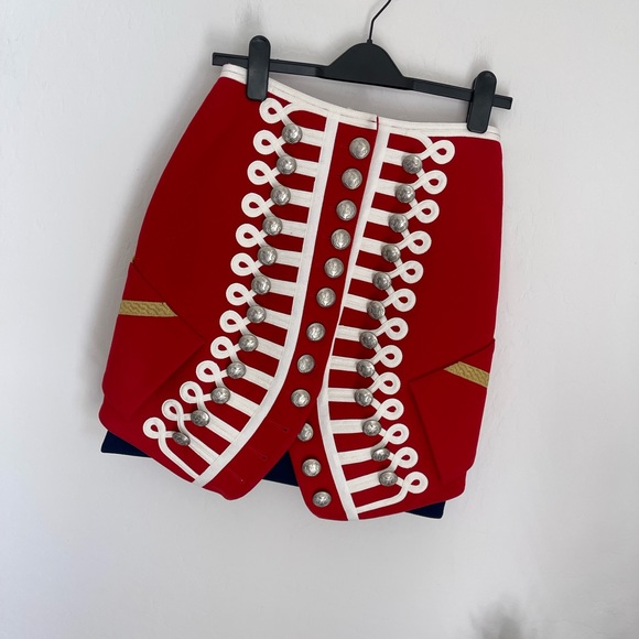 BURBERRY Ladies Wool Ceremonial Skirt In Military Red Sz 6 NWT - Picture 5 of 10